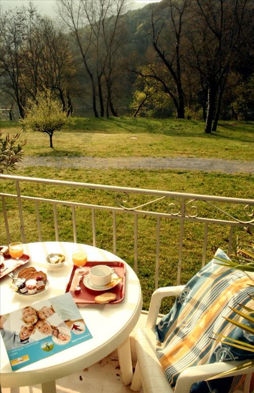 Vacanceole - Le Domaine De Chames - Pont D'Arc Vallon-Pont-dʼArc Restaurant foto